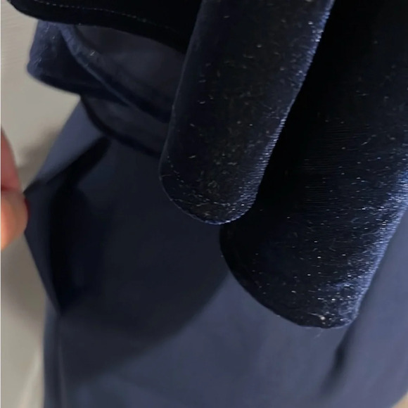 Black Halo navy flutter sleeve velour top jumpsuit size 12 - Picture 7 of 10